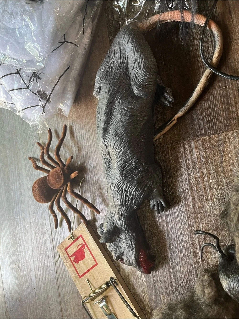 Halloween mixed lot - Spiders, body parts, rats, webs etc